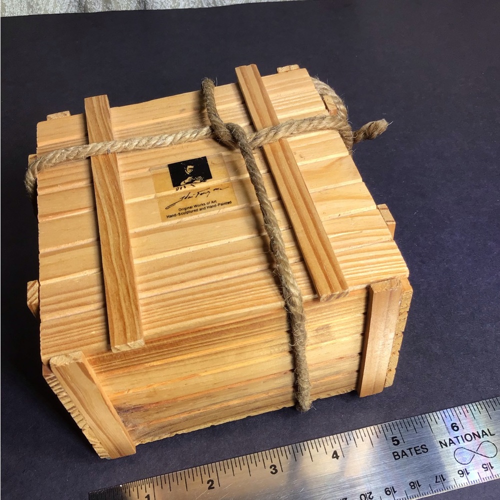 rare Hai Feng Ma sculpture Crate with Hatching Chicks Ward Museum Wildfowl Art - Picture 2 of 4